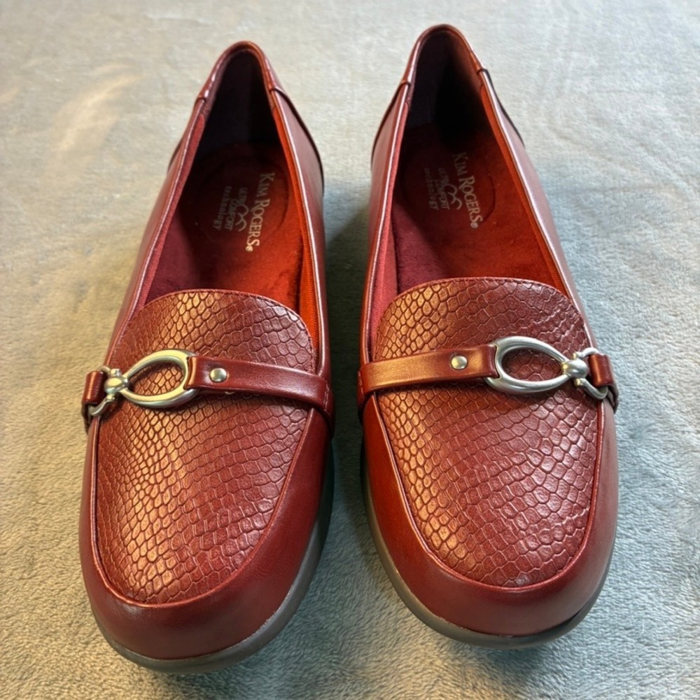Kim Rogers Blayne Size 8.5M Burgundy Red Horsebit Loafers Ultra Comfort Flats - Picture 2 of 16